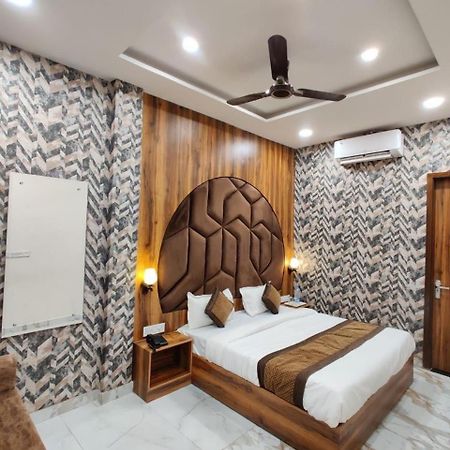 Hotel Gs Amritsar 200 Mtr From Golden Temple Luaran gambar