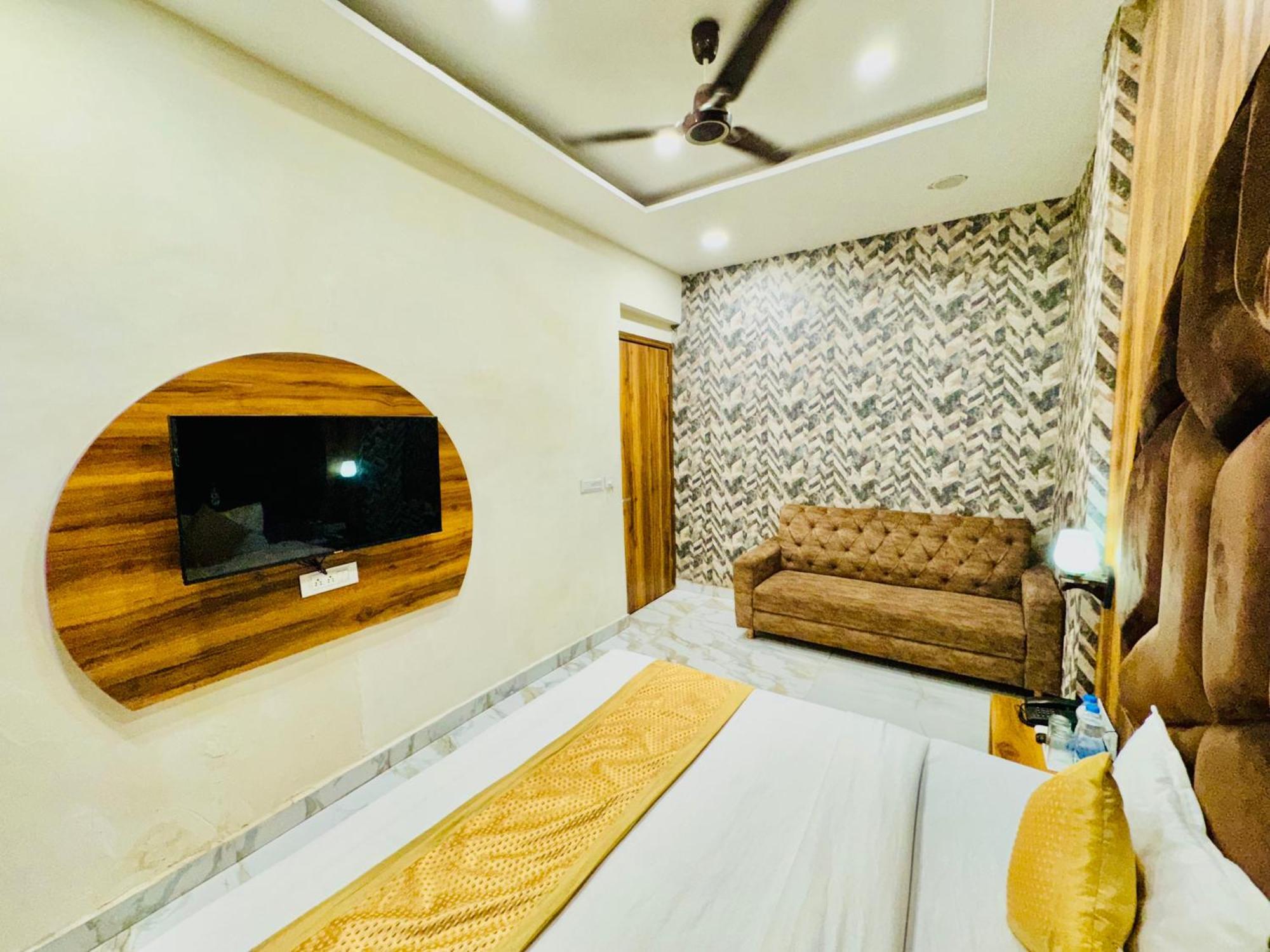 Hotel Gs Amritsar 200 Mtr From Golden Temple Luaran gambar
