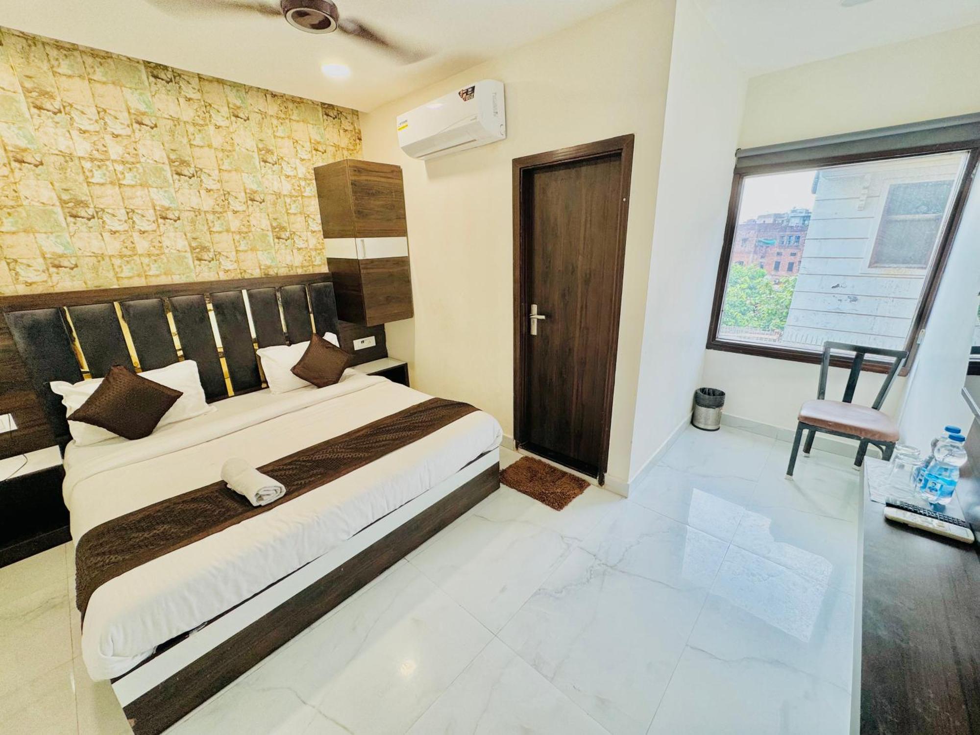 Hotel Gs Amritsar 200 Mtr From Golden Temple Luaran gambar