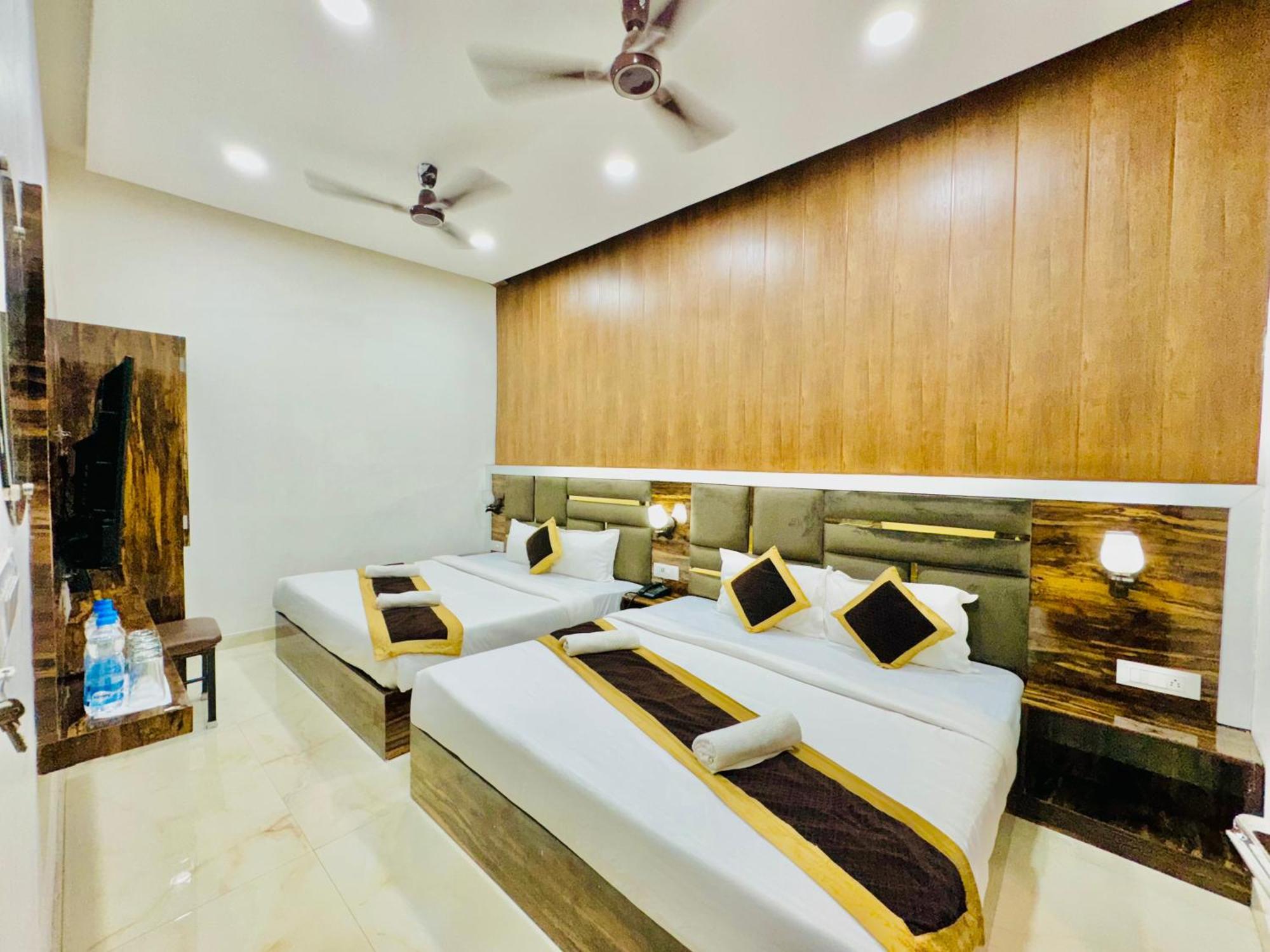 Hotel Gs Amritsar 200 Mtr From Golden Temple Luaran gambar
